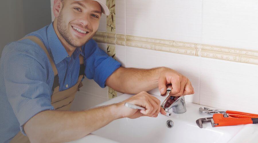 Professional clogged drains services in Nicoma Park, OK